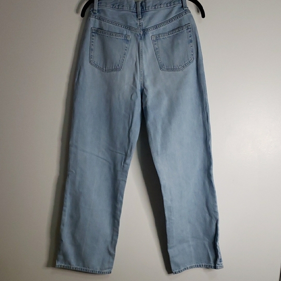 Uniqlo Women's High Waist Straight Jeans - Picture 8 of 10